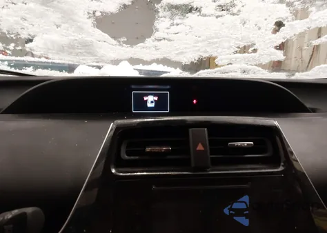 2017 Toyota Prius Two z USA, uszkodzony, nr VIN JTDKBRFU6H3563968